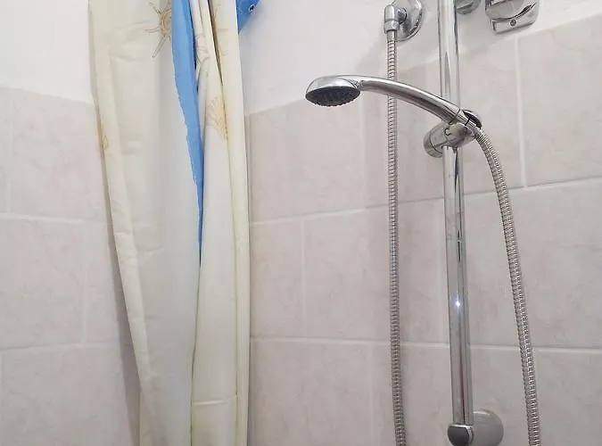 Отель Atene *