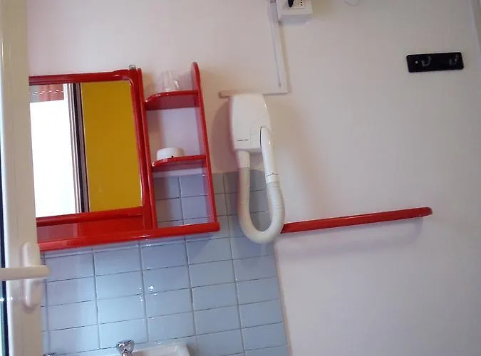 Atene * Риччоне